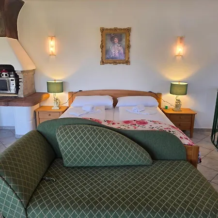 Hawa's Penthouse With Terrace Apartment Eferding